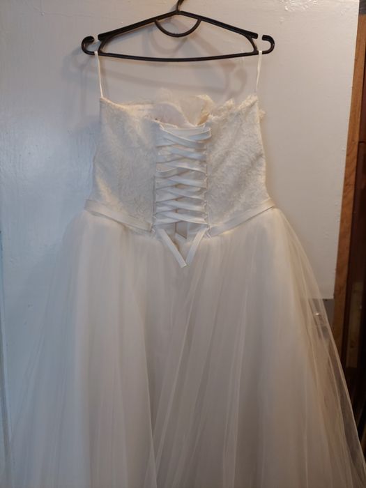 Продам весільне плаття.