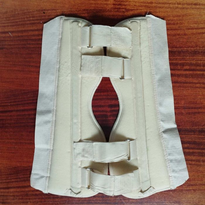 Ортез (жорсткої фіксації)