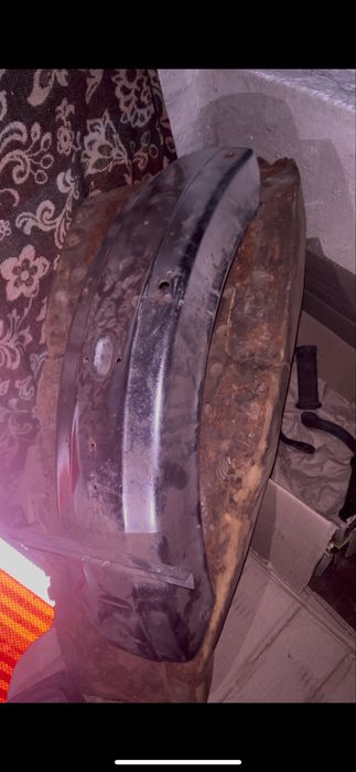 Крило иж 5 хром і покрашене