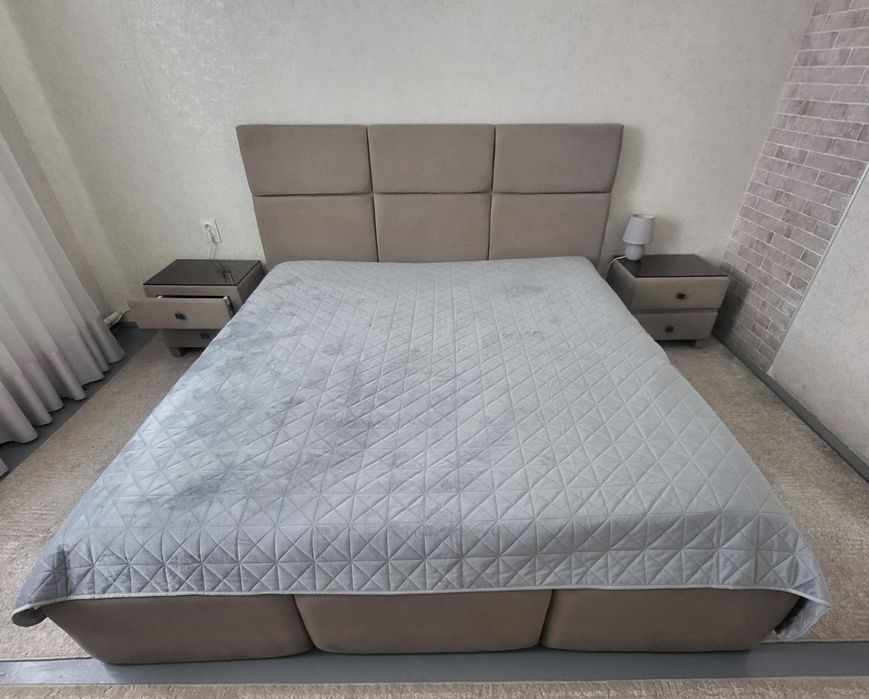 Продам велике ліжко 180×200