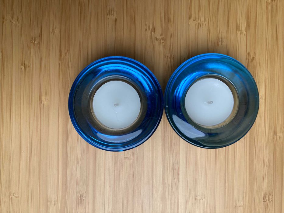 Świecznik na tealight niebieskie szkło 2 sztuki komplet osłonki IKEA