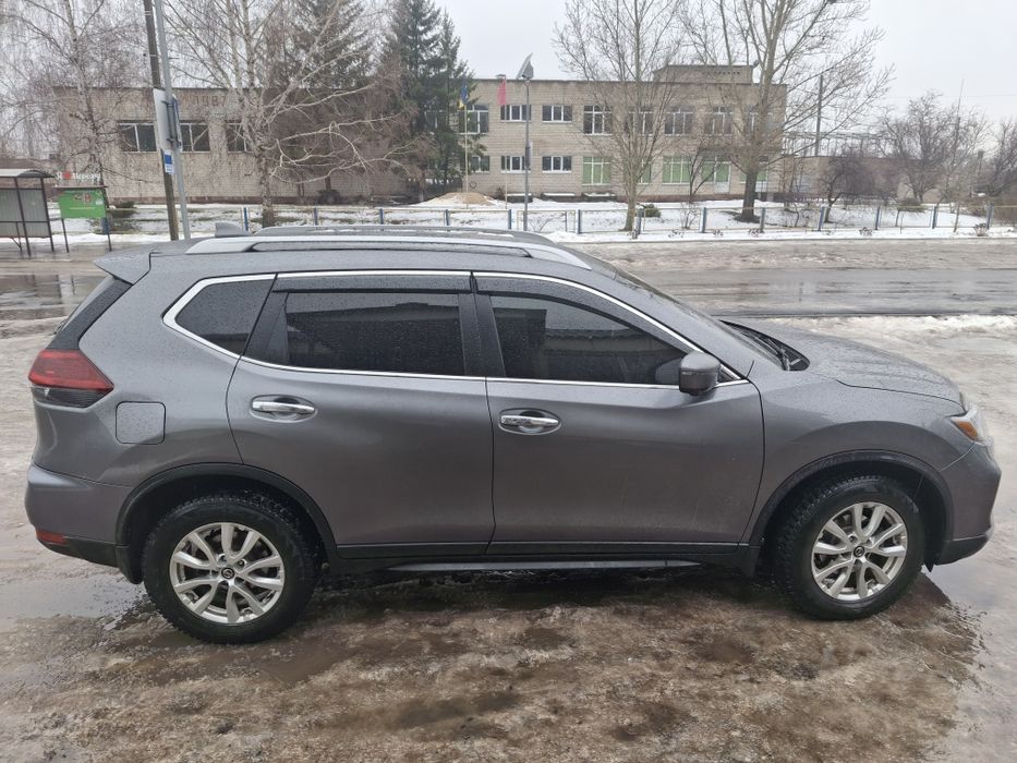 Продам Nissan  ROGUE