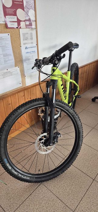 TREK XCALIBER 9 semi-rigida