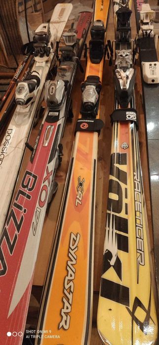 Narty zjazdowe - buty ,narciarskie  , kijki