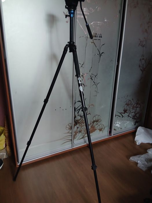Відео  штатив Benro Benro S4Pro Fluid Video Head