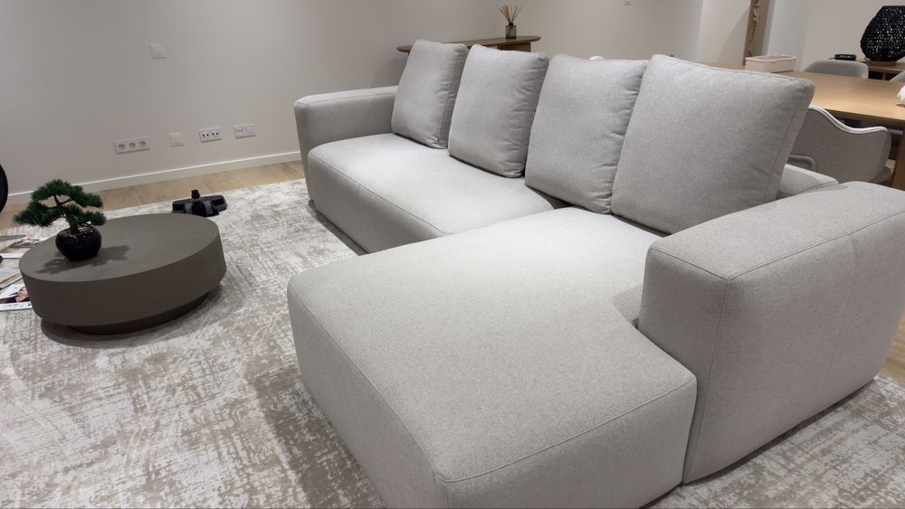 Vendo sofá da Kave Home de 3,40cm Novo