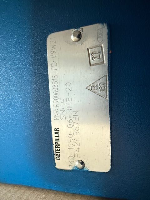 nowy rozdzielacz hydrauliczny REXROTH 3 sekcje