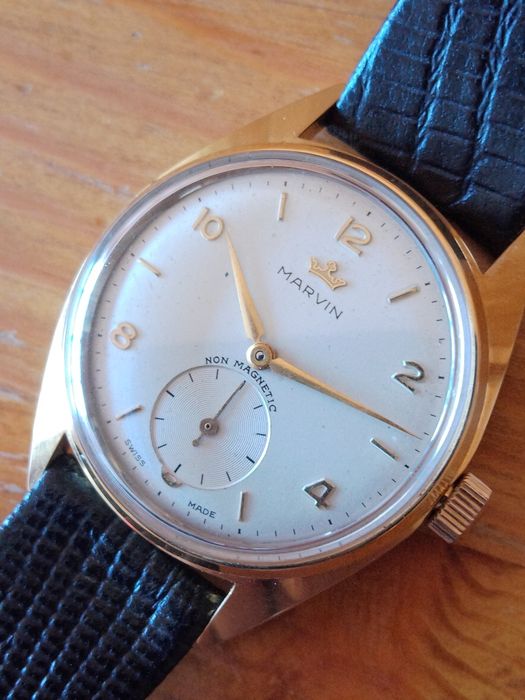 Relógio Marvin small seconds (34 mm)