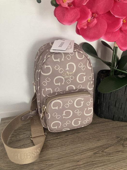 Nowy plecak plecaczek crossbody Guess złote dodatki