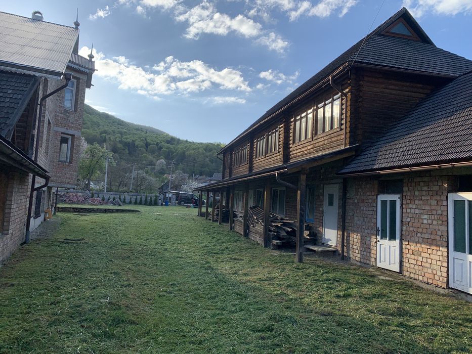 Продаж відпочинкового комплексу у карпатах!