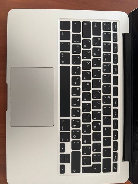 Продам MacBook Pro 13 Retina ( 2013)