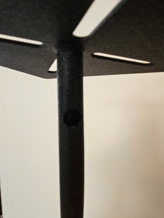 Podstawki stojaki standy czarne pod kolumy glosniki