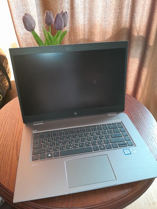 Терміново!Нотбук Hp zbook studio