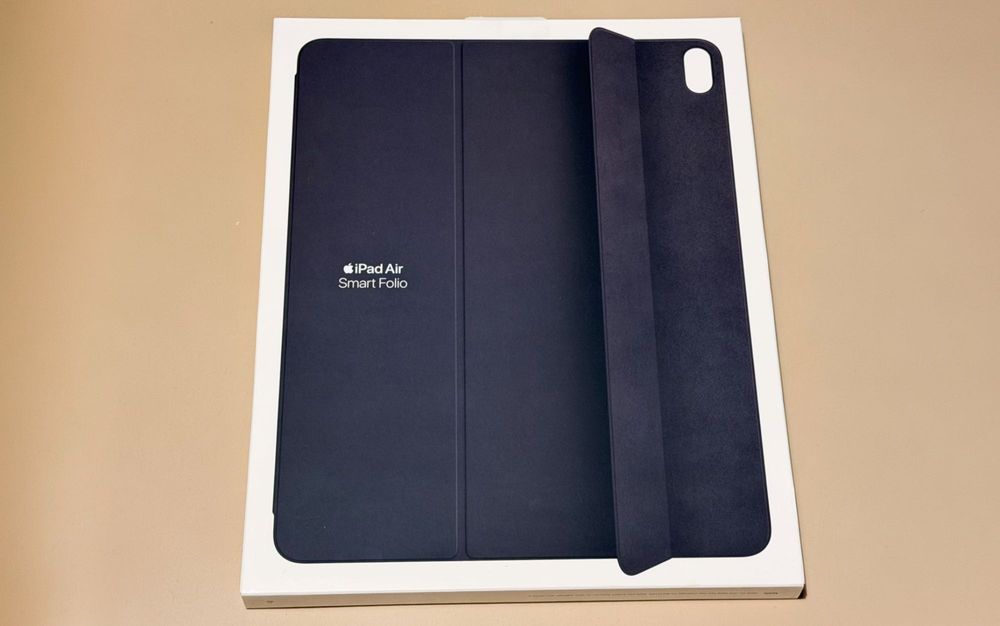 etui iPad Air 13" MWK93ZM/A IPad Air Smart Folio Charcoal Gray