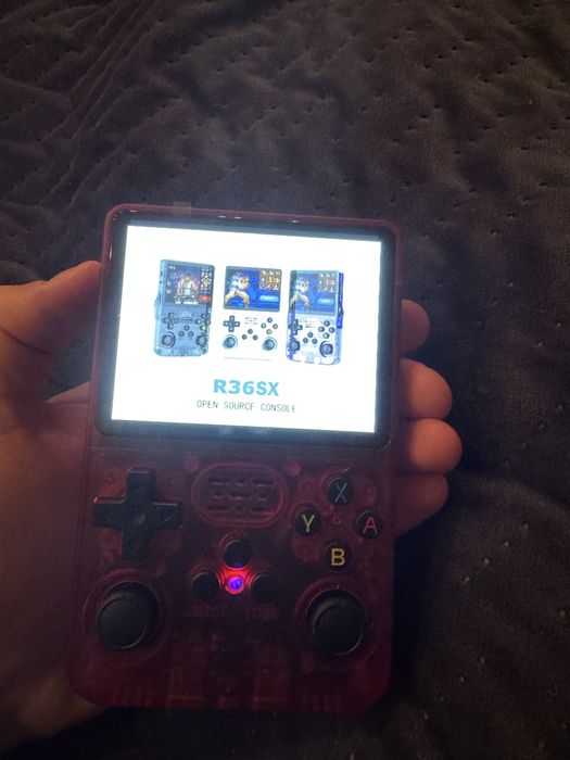Retro Przenośna Konsola do Gier – jak nowa