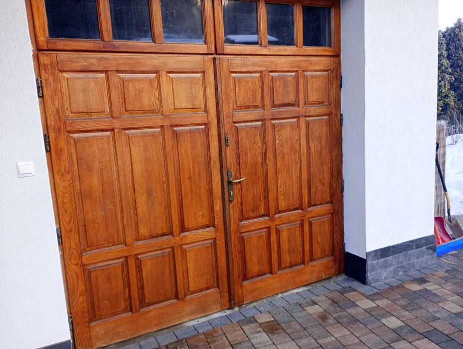 Drzwi garażowe dębowe