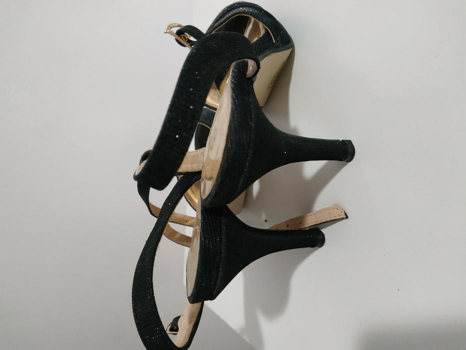 Sapatos com 2 horas uso