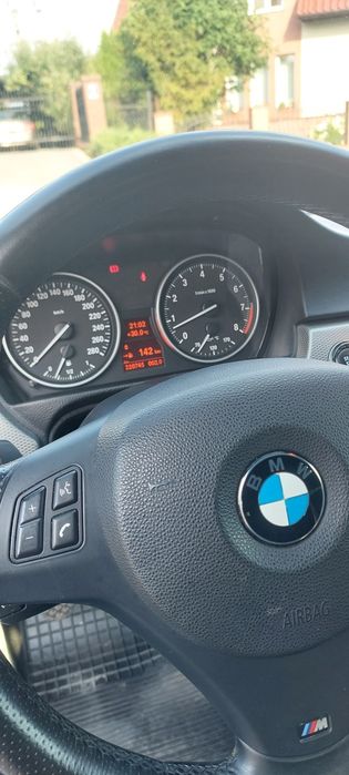 BMW E92 325I 2011