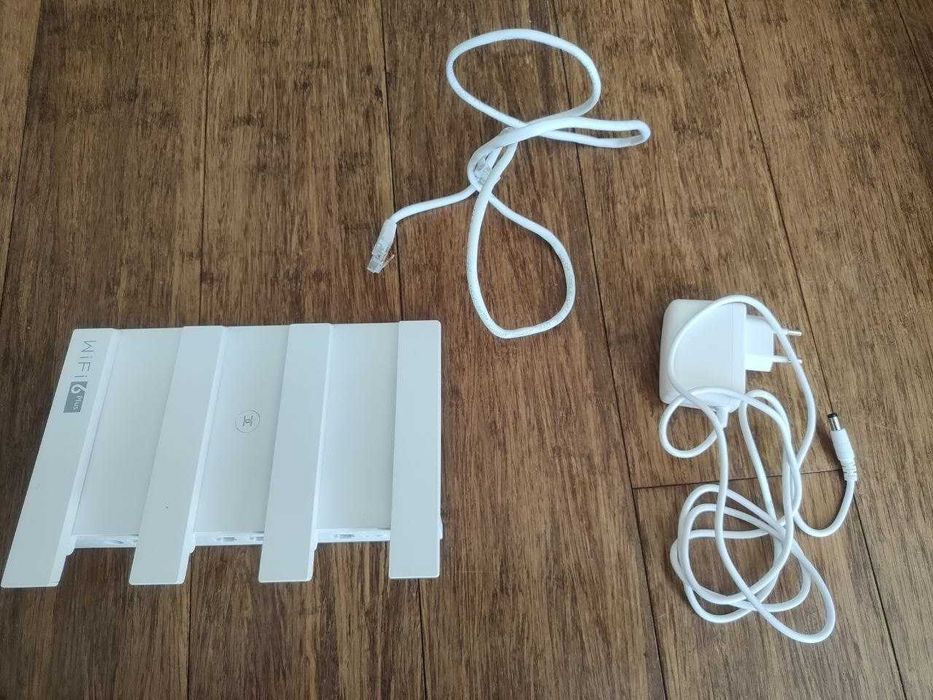 Sprzedam modem Huawei WiFi AX3 Dual Core