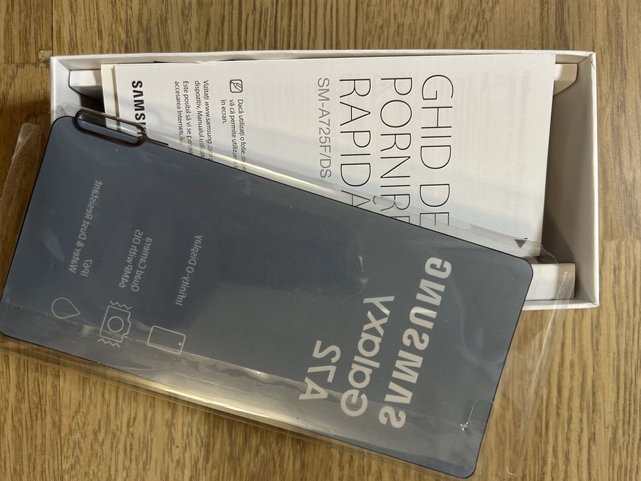 Телефон Samsung Galaxy A72