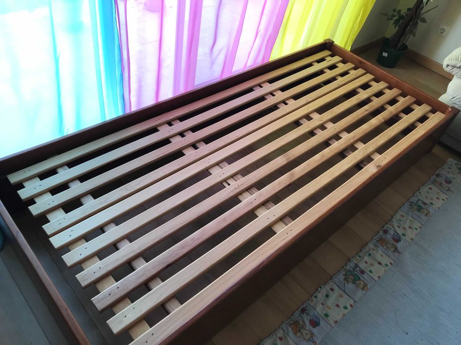 cama solteiro com estrado e colchão