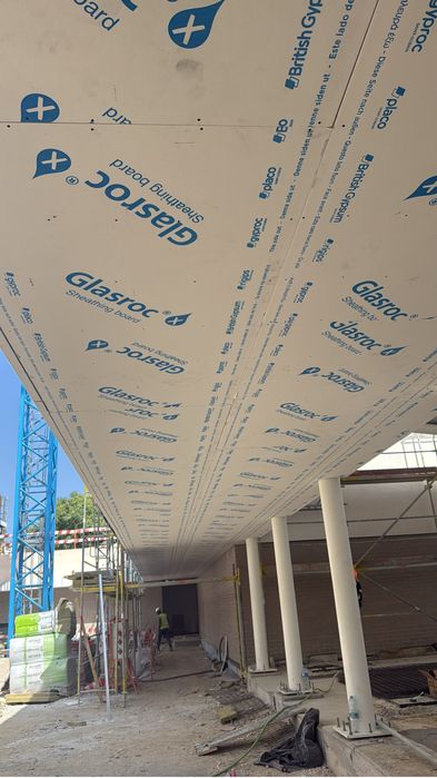 Pladur , pintura , chao flutuante