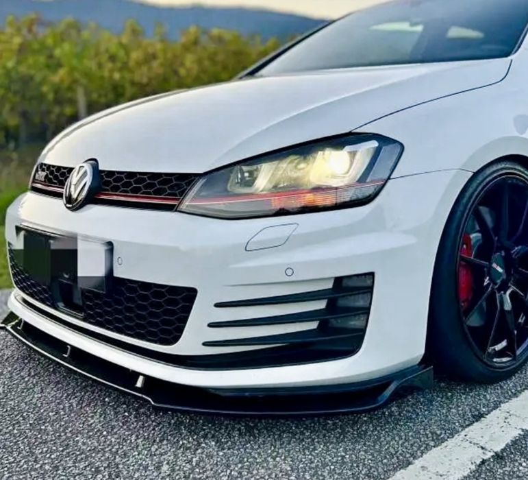 Lip VW Golf MK7 e MK7.5 em preto brilhante (novo)