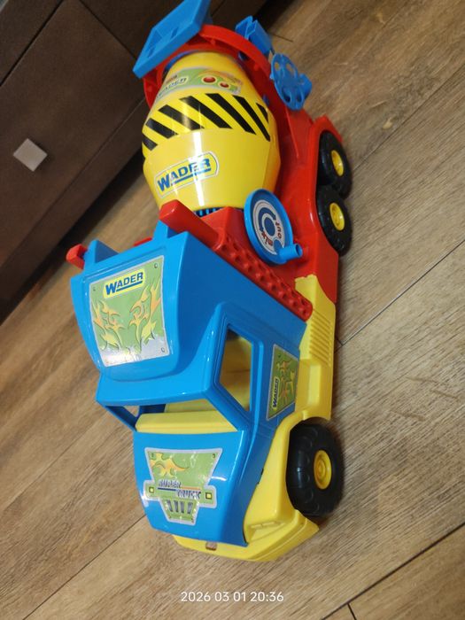 Duża betoniarka Wader jak nowa