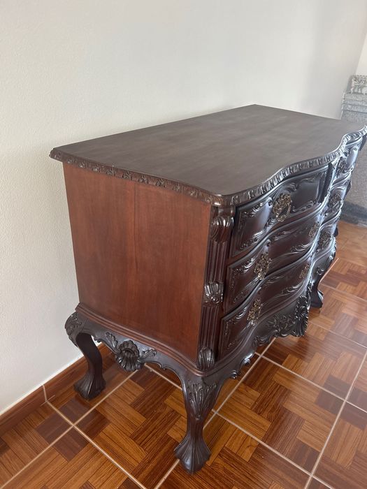 Cómoda antiga D. João V