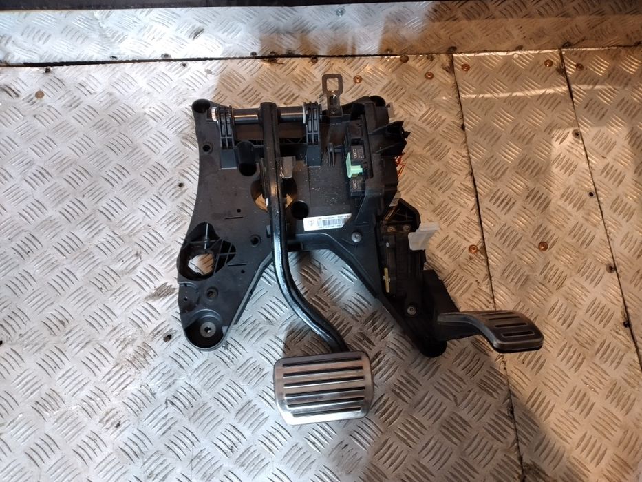 Vw touareg 7p pedały hamulca gazu r line