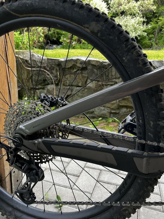 Trek Slash 8 roz. M 2023