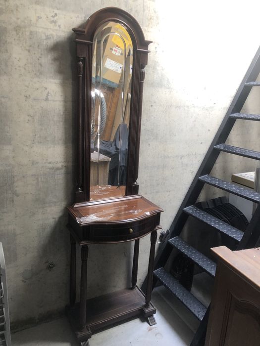 Mobilia em Bom estado