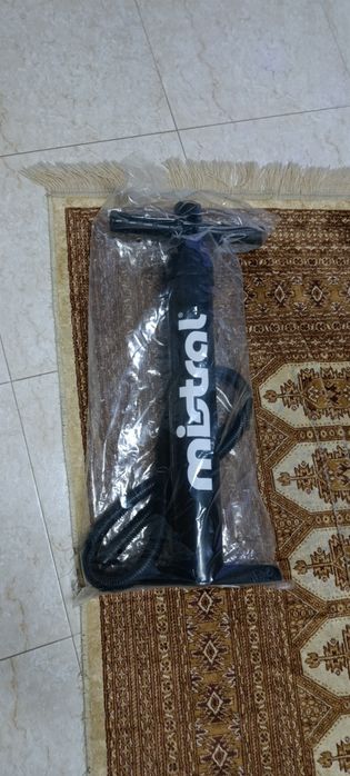 Bomba mistral para prancha