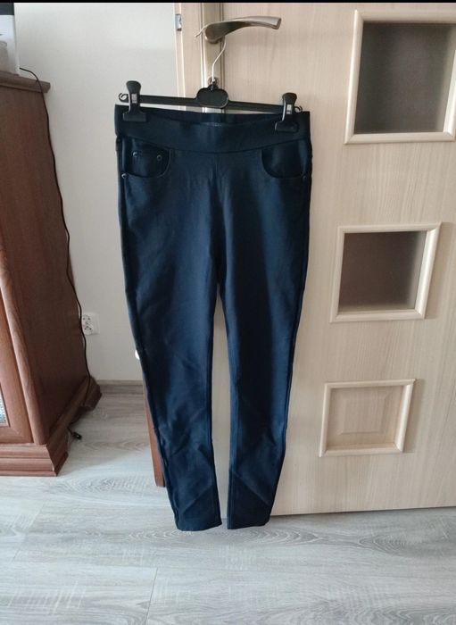 Spodnie granatowe rozmiar 38