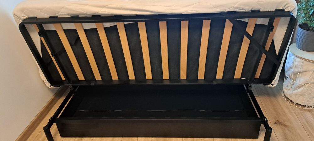 Sofa Nyhamn 3 os z pokrowcem i skrzynią