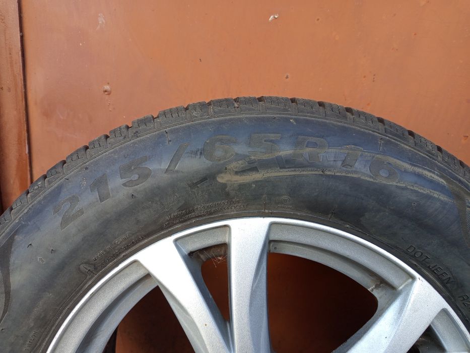 Koła zimowe 215/60/16 ford Kuga  mondeo alufelgi 5*108