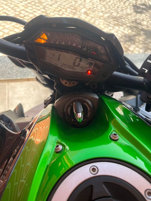 Kawasaki Z1000 R Edition