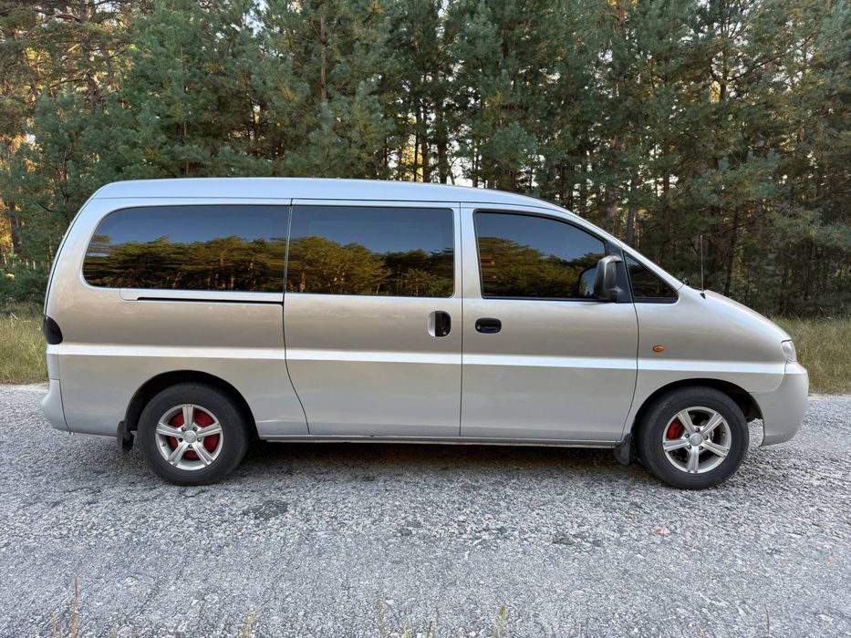 Продам Hyundai H-1