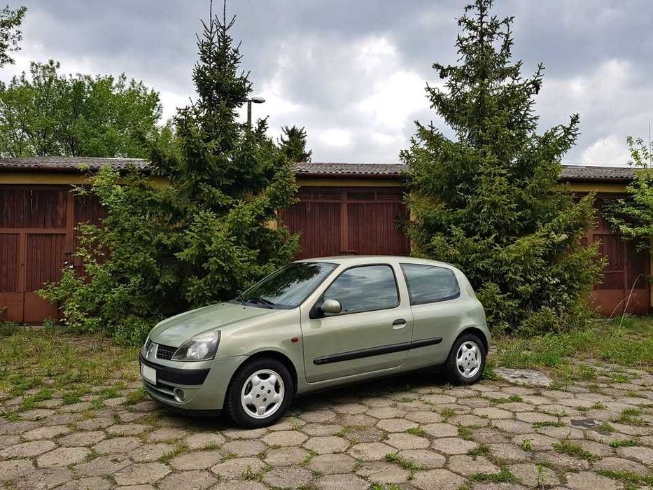 Renault Clio 1.6 16v 107km Wersja Dynamique 2002r Climatronic