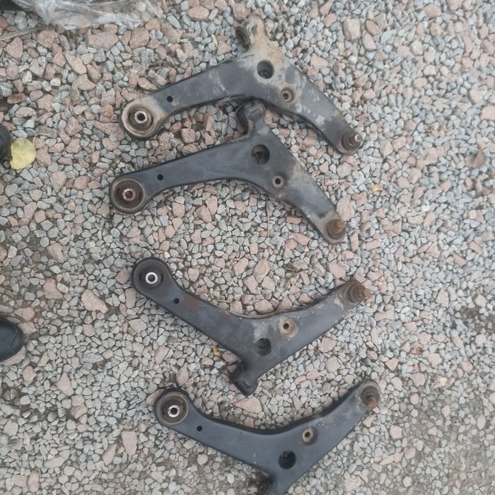 Ричаги R L мітсубісі ланцер 9 Mitsubishi lancer