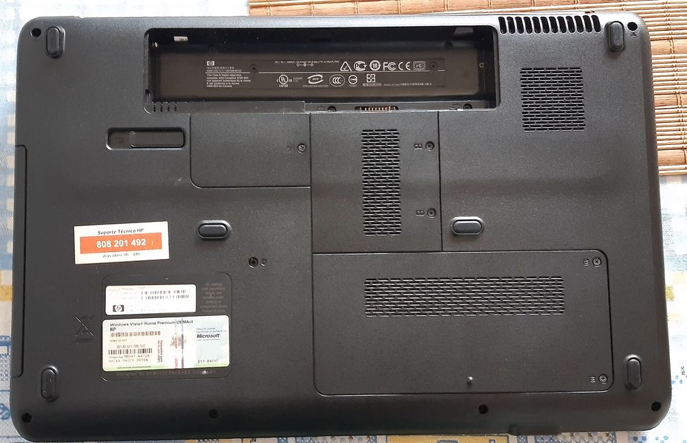 Portátil Compaq (Modelo Antigo)