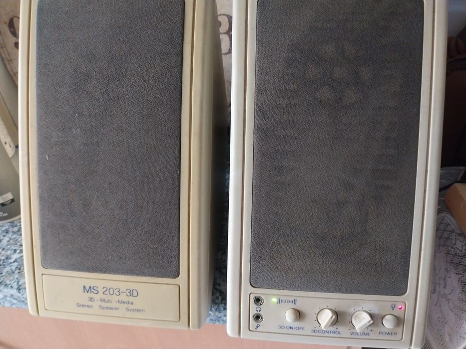 Colunas som biamplificadas