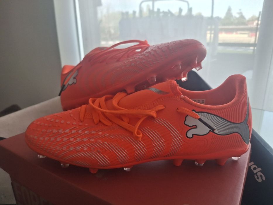 Chuteiras Puma - Piso Sintético - NOVAS
