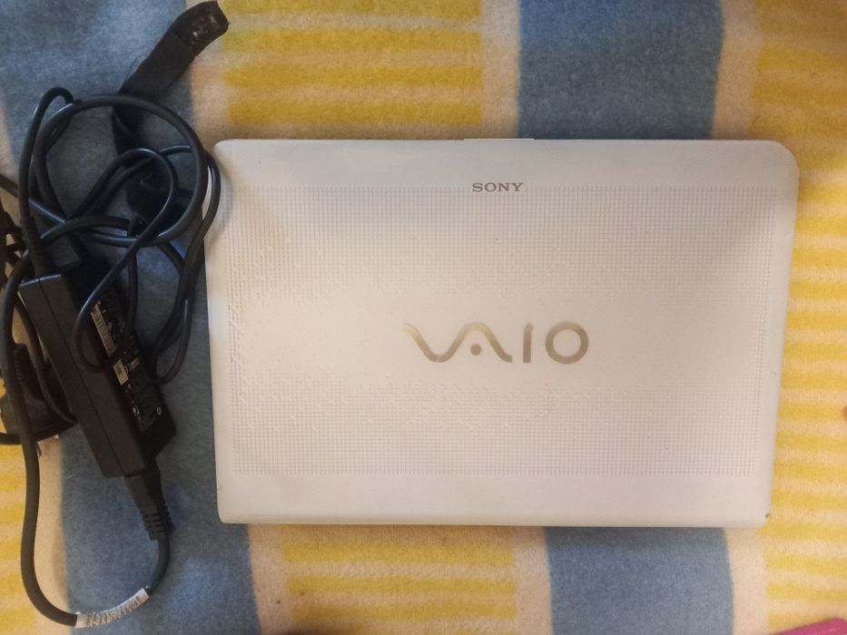 Portátil Sony Vaio VPCEA36FM, windows 10