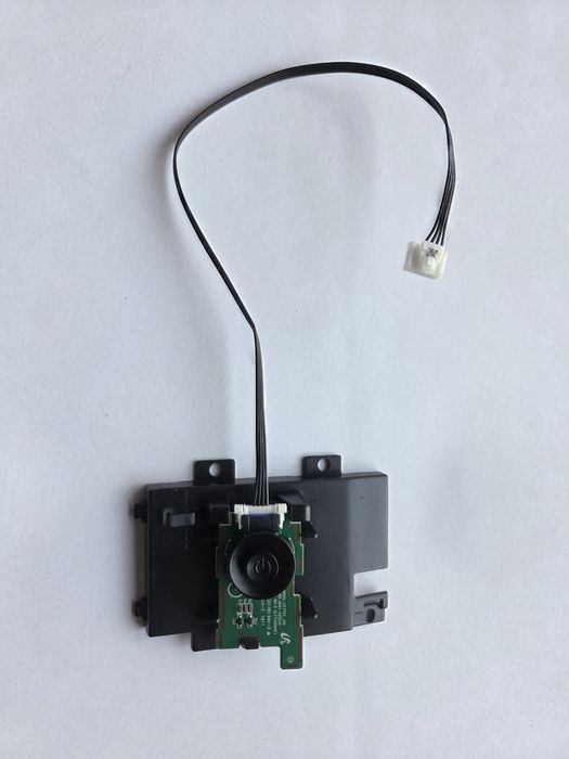 Włącznik do Monitora Samsung C24F390FHU (  BN41-02522A )

Gwarancja: 3