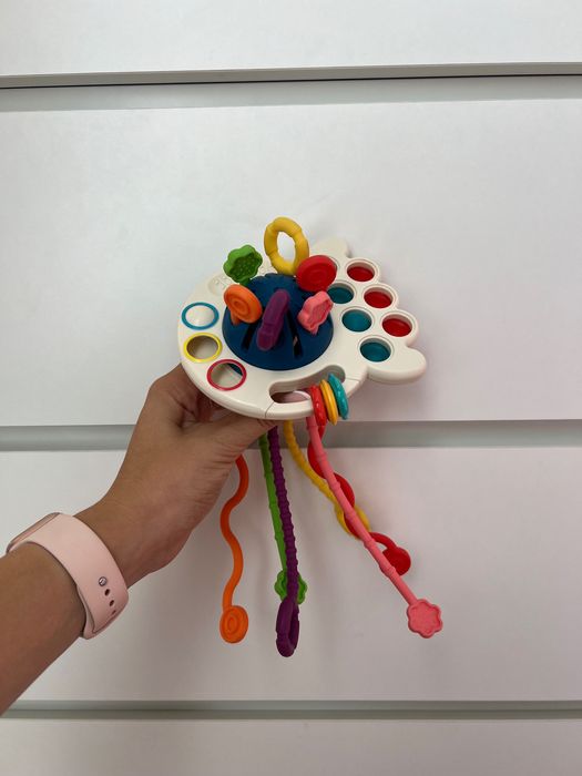 Брязкальця для дитини