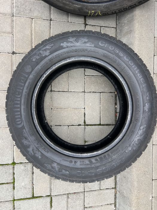 Шини 215/65r16 Continental 2 шт