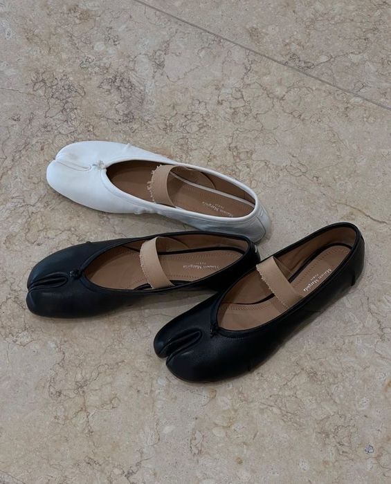 Maison Margiela Tabi балетки лодочки мюлі туфлі човники мюди сандалі туфли туфельки брендові табі тапки слінгбеки шкіряні лофери лоферы
