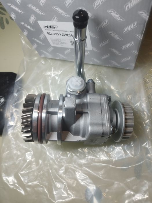 Гідропідсилювач керма (ГУР) VW T5 Tuareg Т5 2.5tdi.