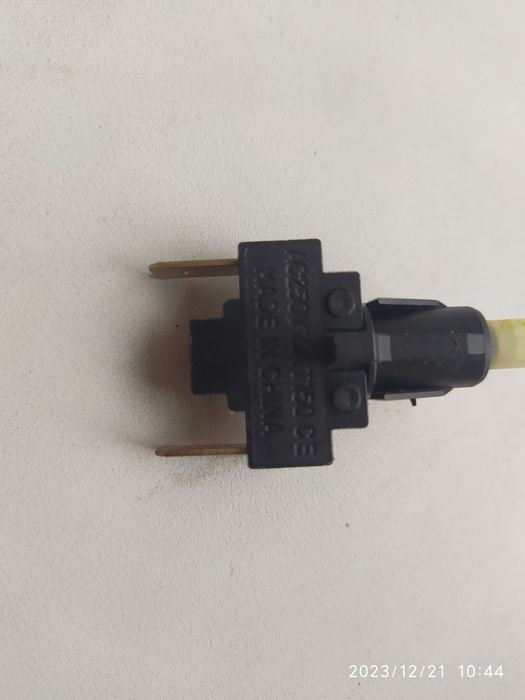 Кнопка поджига розжига подсветки   250 В плиты Greta, Gefest